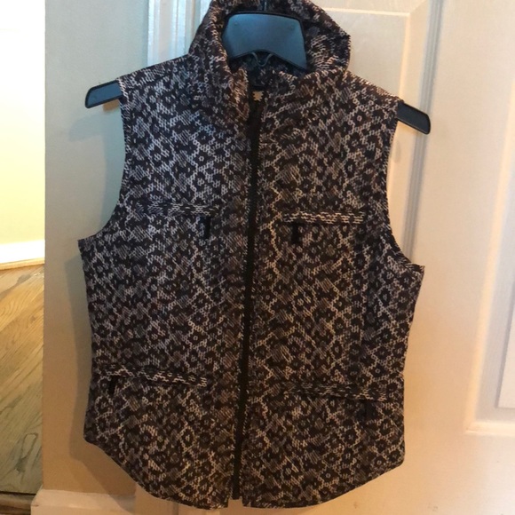 Cute vest, - Picture 2 of 4